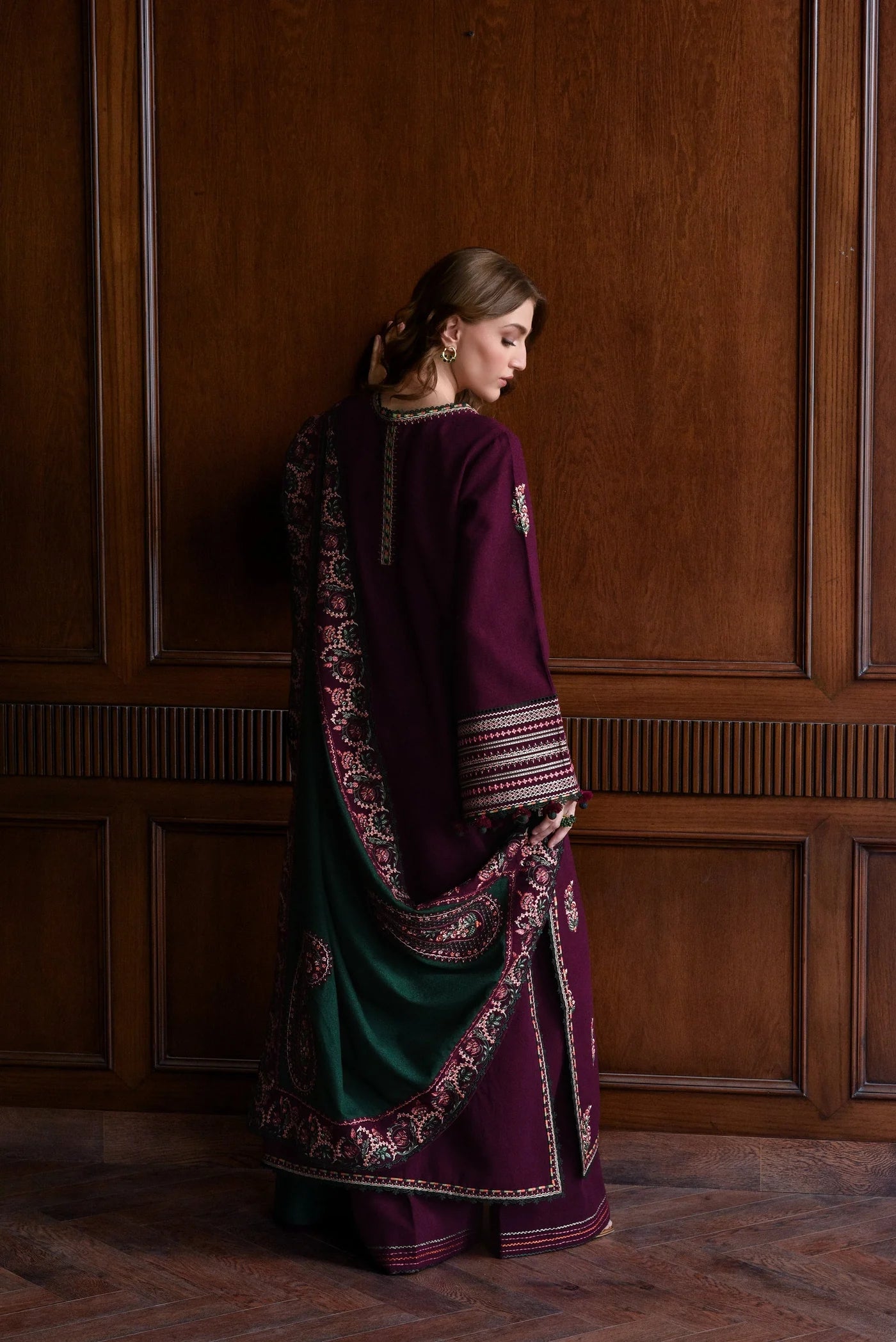 BATIK-3PC LAWN EMBROIDERED SHIRT WITH LAWN EMBROIDERED DUPATTA AND TROUSER