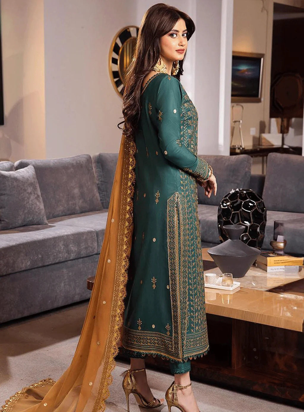 ASIM JOFA-3PC LAWN HEAVY EMBROIDERED SHIRT WITH CHIFFON EMBROIDERED DUPATTA AND TROUSER